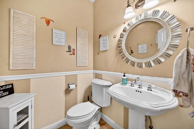 7010 Flat Creek Dr, Somerset, CA 95684