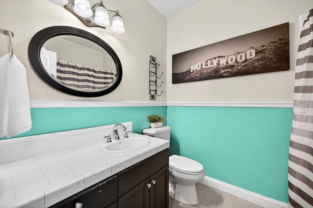 7010 Flat Creek Dr, Somerset, CA 95684