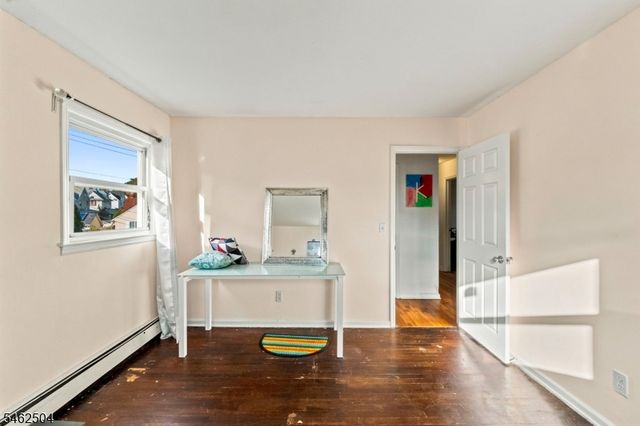 15 South St, Ridgefield Park Village, NJ 07660