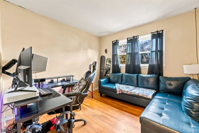 15 South St, Ridgefield Park Village, NJ 07660