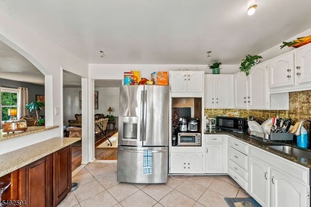 15 South St, Ridgefield Park Village, NJ 07660