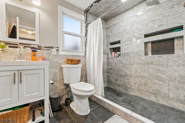 15 South St, Ridgefield Park Village, NJ 07660