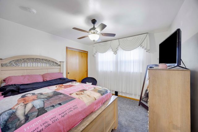 16508 EMERALD Avenue, Harvey, IL 60426