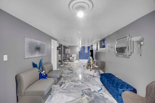 16508 EMERALD Avenue, Harvey, IL 60426