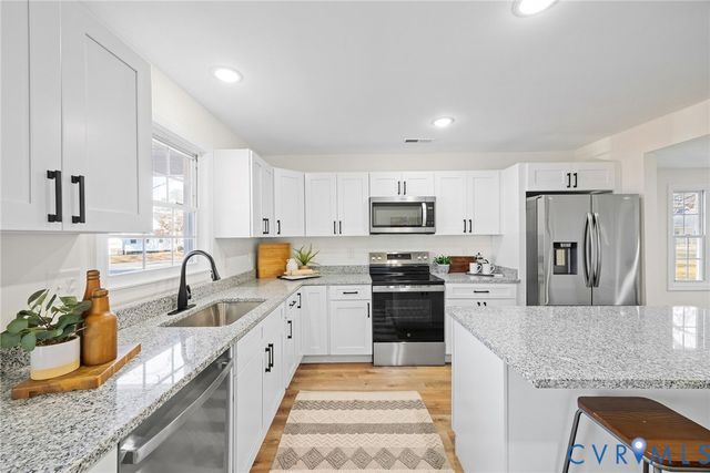 2304 Gordon St, Hopewell, VA 23860