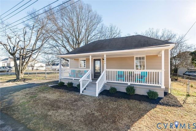 2304 Gordon St, Hopewell, VA 23860