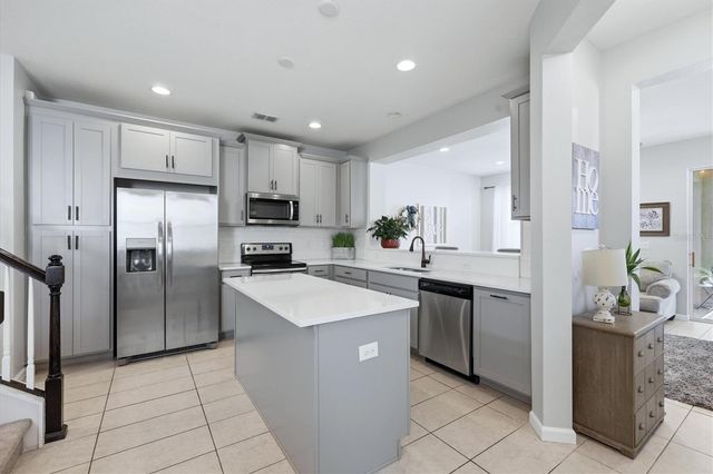 5552 PLEASANTVIEW COURT, Bradenton, FL 34211