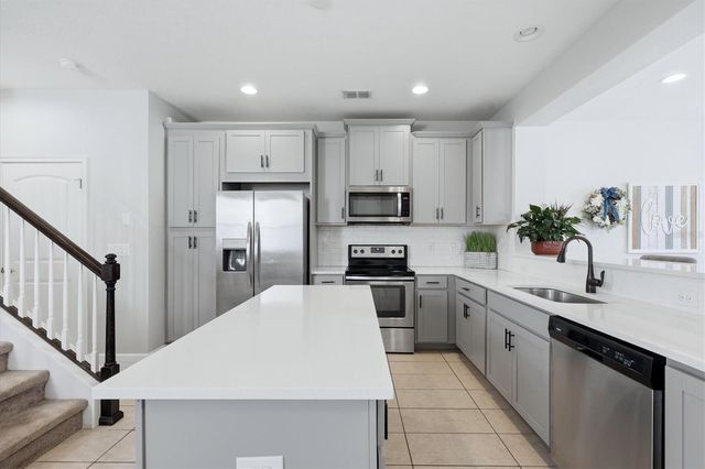 5552 PLEASANTVIEW COURT, Bradenton, FL 34211