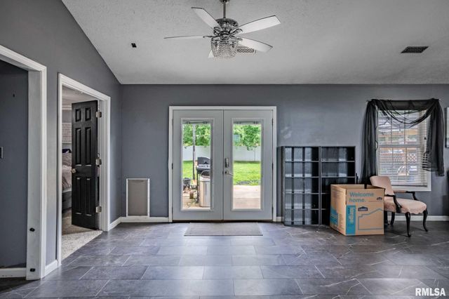 1710 George Sims Road, Marion, IL 62959