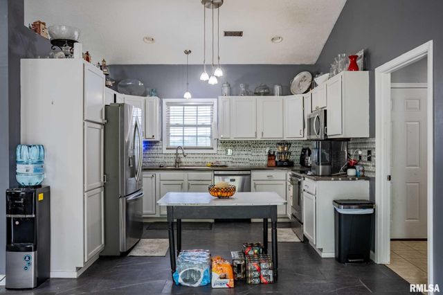 1710 George Sims Road, Marion, IL 62959