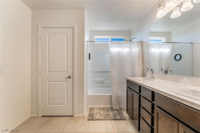 8749 Spanish Ridge Avenue, Las Vegas, NV 89148