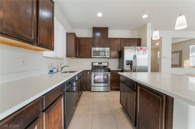8749 Spanish Ridge Avenue, Las Vegas, NV 89148