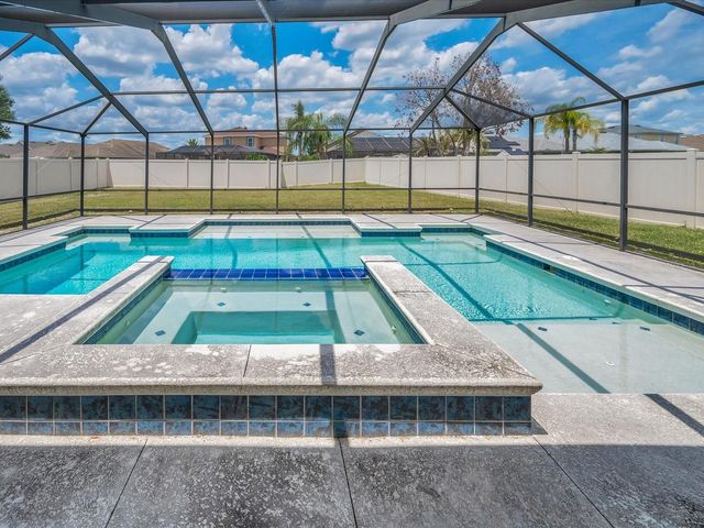5592 SUPERIOR DRIVE, Lakeland, FL 33805
