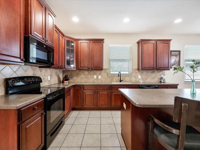 5592 SUPERIOR DRIVE, Lakeland, FL 33805
