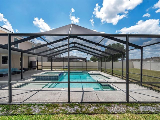 5592 SUPERIOR DRIVE, Lakeland, FL 33805