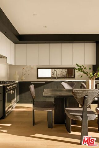 1264 N Harper Avenue 101, West Hollywood, CA 90046