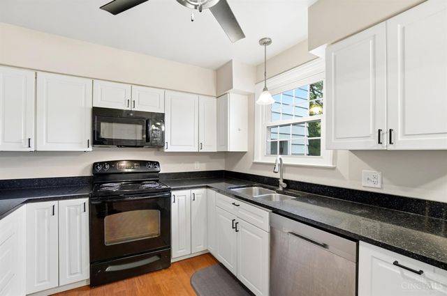 3105 Hampton Place, Middletown, OH 45042