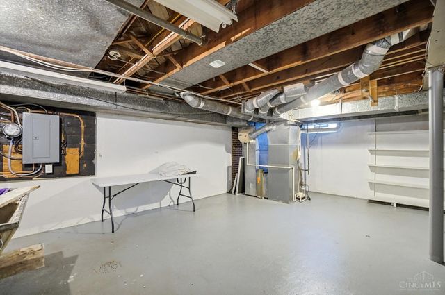 3105 Hampton Place, Middletown, OH 45042