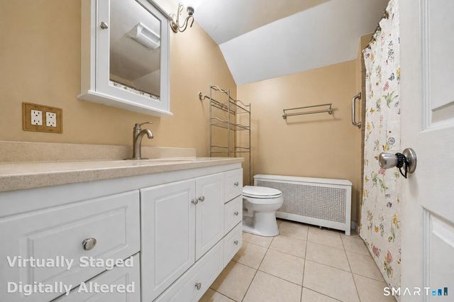 79 Fairfield Place, Fairfield, CT 06824