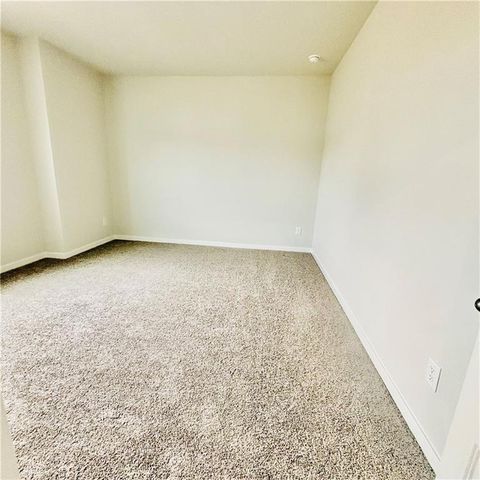 168 Brandle Rose Way, Hoschton, GA 30548