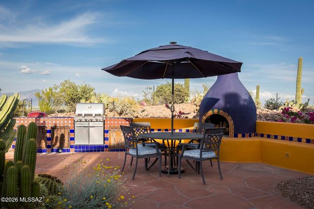 4811 N El Adobe Ranch Road, Tucson, AZ 85745