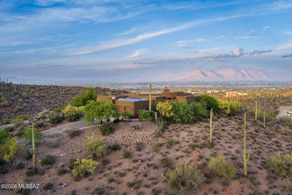 4811 N El Adobe Ranch Road, Tucson, AZ 85745