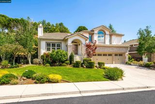 1170 Sunrise Ridge Dr, Lafayette, CA 94549