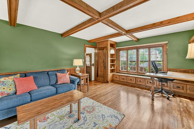 317 15th Avenue SW, Rochester, MN 55902
