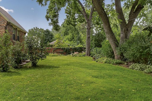 317 15th Avenue SW, Rochester, MN 55902