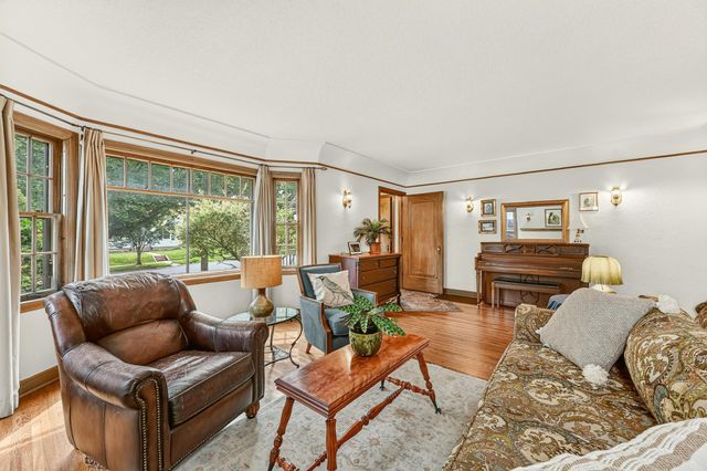 317 15th Avenue SW, Rochester, MN 55902