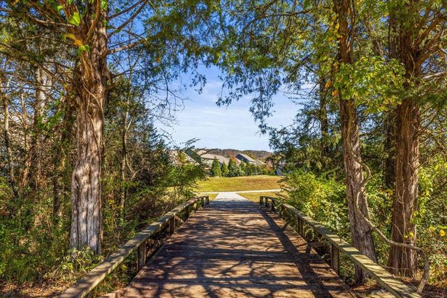 8535 Red Deer Lane, Ooltewah, TN 37363