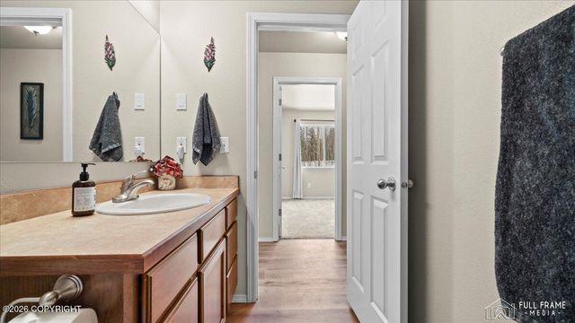 2930 N Ryahs Way, Wasilla, AK 99654