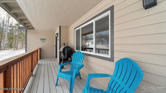 2930 N Ryahs Way, Wasilla, AK 99654