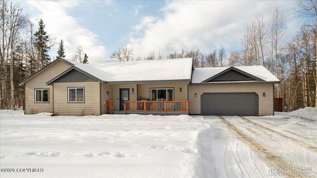 2930 N Ryahs Way, Wasilla, AK 99654