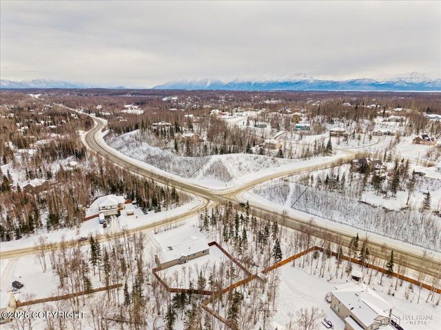 2930 N Ryahs Way, Wasilla, AK 99654