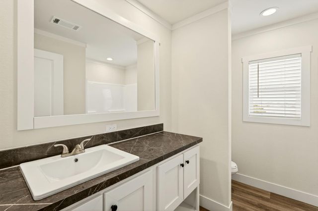 595 Old Phillipsburg Lane, Brenham, TX 77833