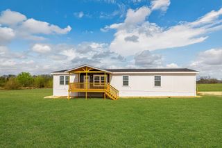 595 Old Phillipsburg Lane, Brenham, TX 77833