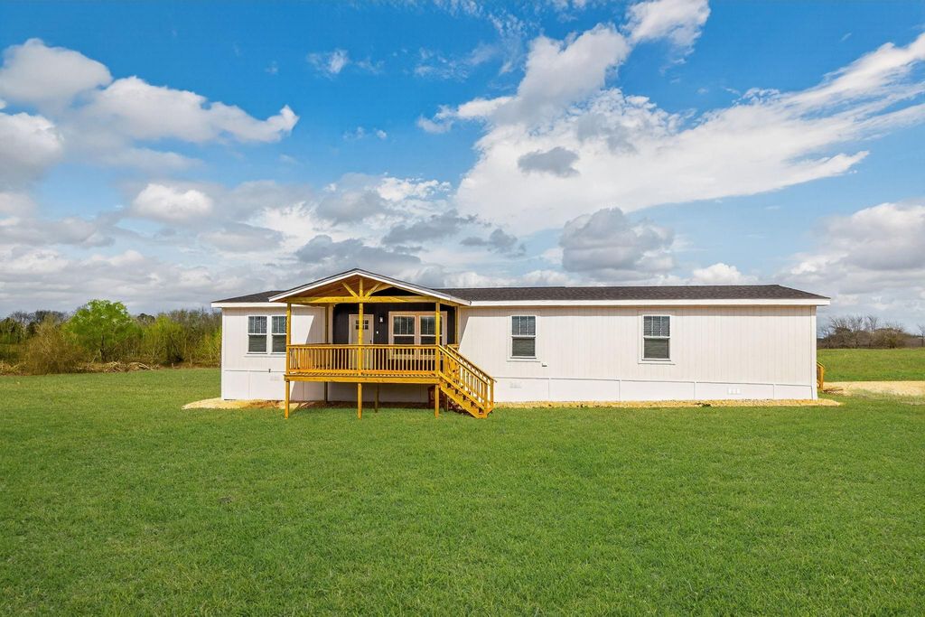 595 Old Phillipsburg Lane, Brenham, TX 77833