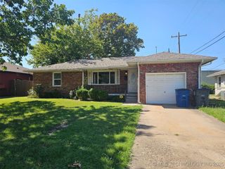 34 S 105th East Place E, Tulsa, OK 74128