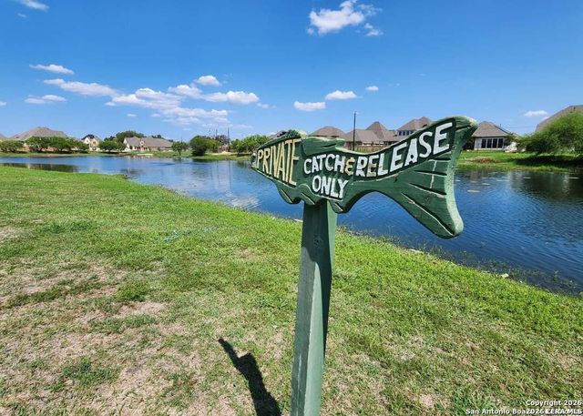 14411 High Plains Dr, San Antonio, TX 78254