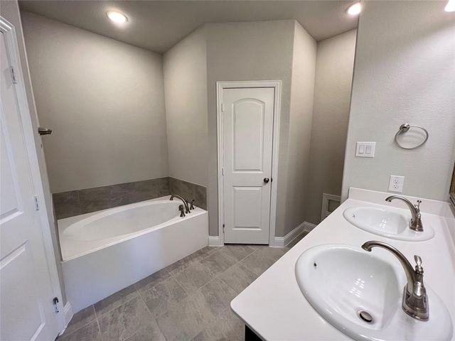 2813 Pronghorn Drive, Melissa, TX 75454