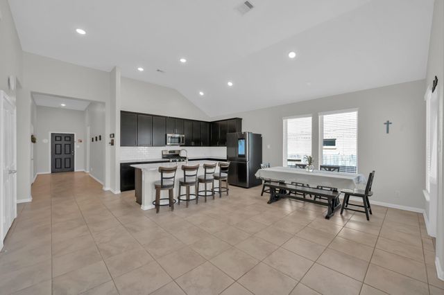 1308 Mainland Shores Lane, Montgomery, TX 77316