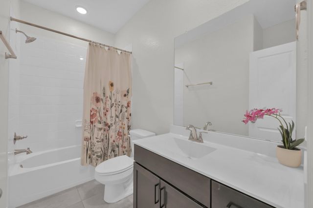 1308 Mainland Shores Lane, Montgomery, TX 77316