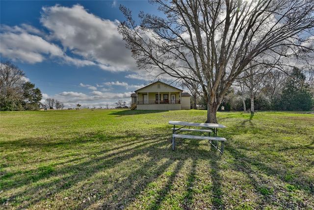 3175 Ferguson, Brenham, TX 77833