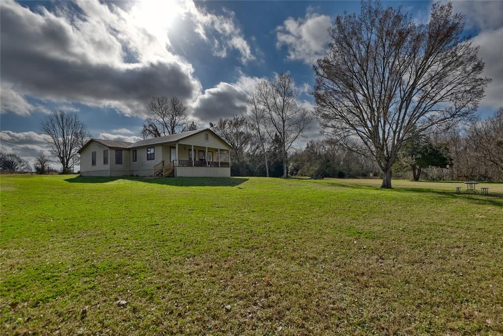 3175 Ferguson, Brenham, TX 77833