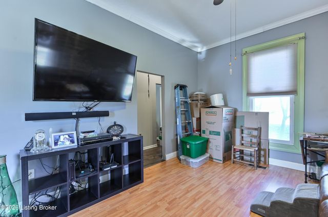 7806 Floydsburg Rd, Crestwood, KY 40014