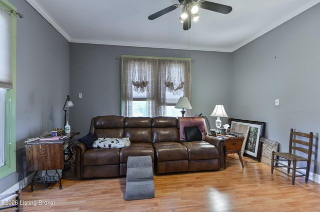 7806 Floydsburg Rd, Crestwood, KY 40014