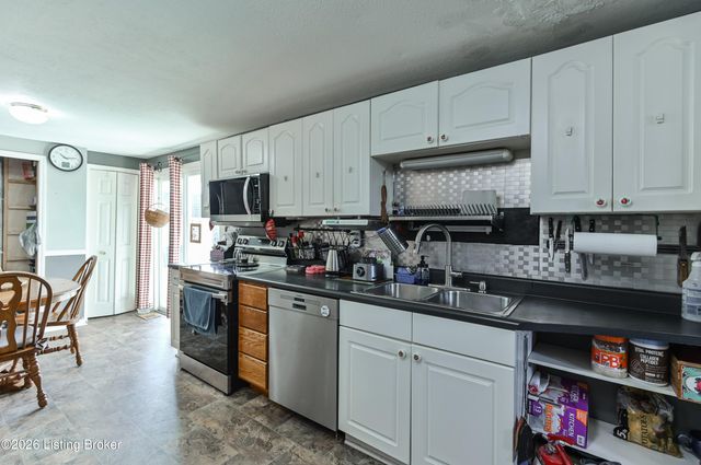 7806 Floydsburg Rd, Crestwood, KY 40014