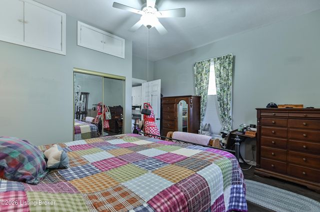 7806 Floydsburg Rd, Crestwood, KY 40014