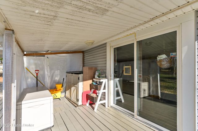 7806 Floydsburg Rd, Crestwood, KY 40014